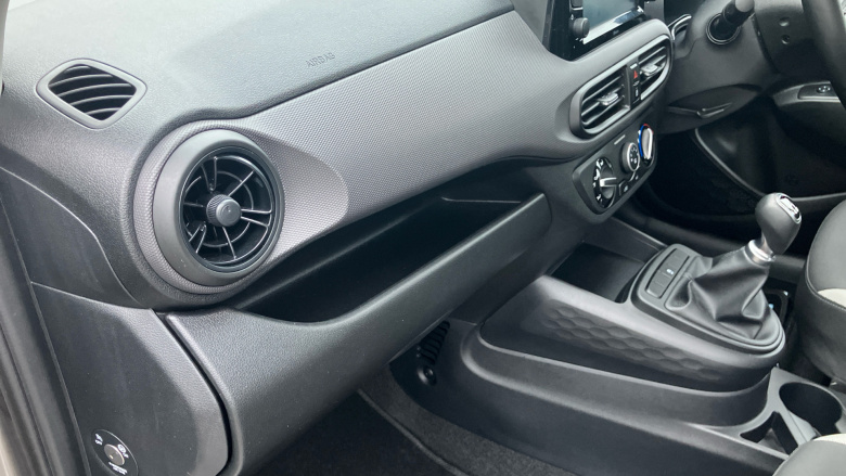 Hyundai i10 1.2 MPi SE Connect 5dr Petrol Hatchback